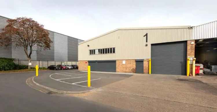 Industrial For Rent in London, England