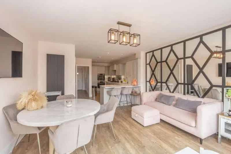 4 Bed House for Sale Near Beaulieu Park School