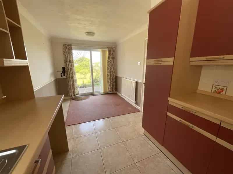 2 Bedroom Detached Bungalow for Sale - Beach Estate, Dymchurch