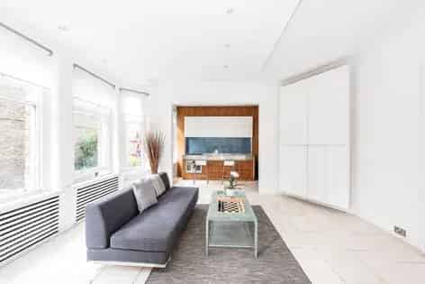 2 Bedroom Flat 127m² King Roads London