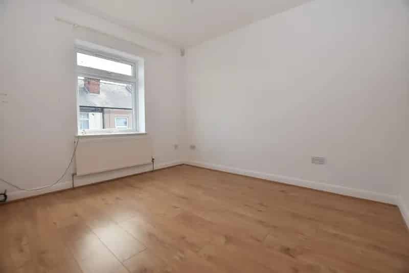 1 Bedroom Flat For Sale Fantastic Starter Home Investment Opportunity