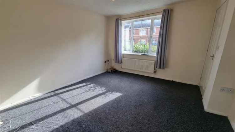 3 bedroom semi-detached house to rent