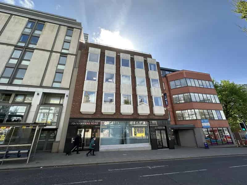 Brighton Office Suite to Let Near Station