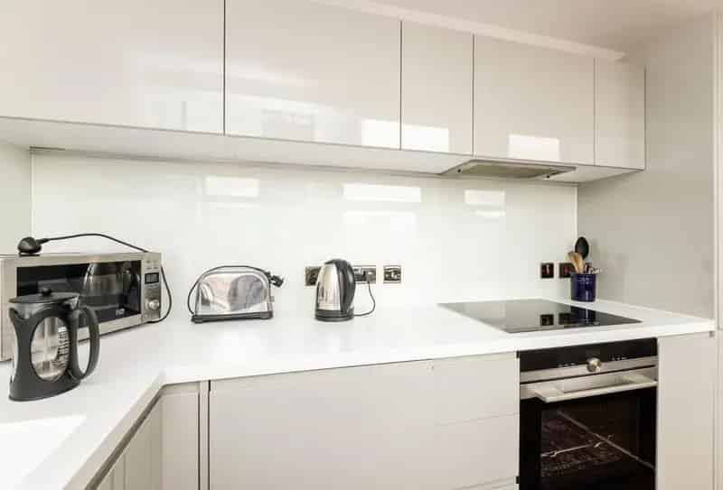Luxury 1 Bedroom Apartment Galbraith House Zero Deposit Option