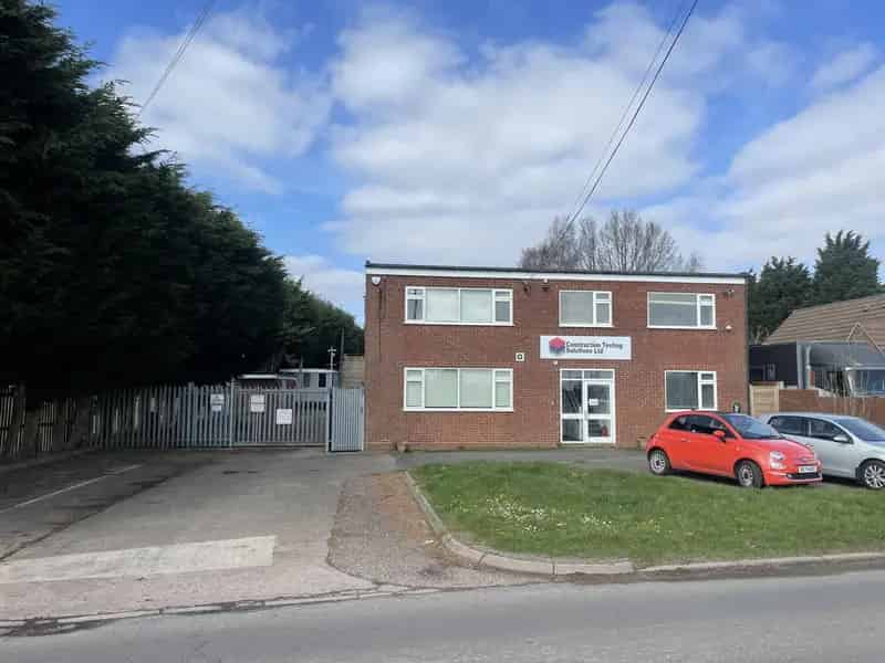 Industrial Office Premises with Large Yard