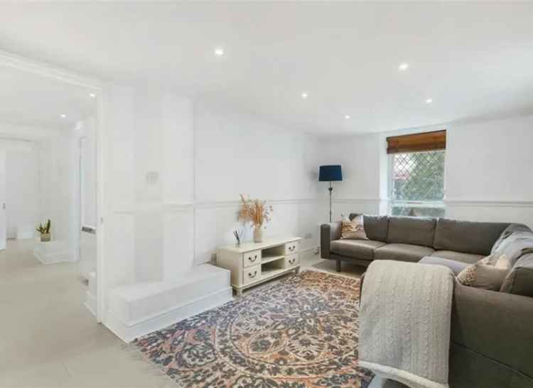 2 Bed Church Conversion Near Bethnal Green Tube
