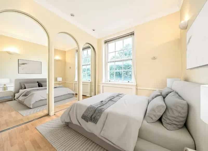 Flat For Sale , London, England