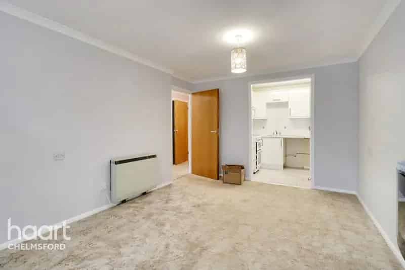 1 Bedroom Apartment for Sale
