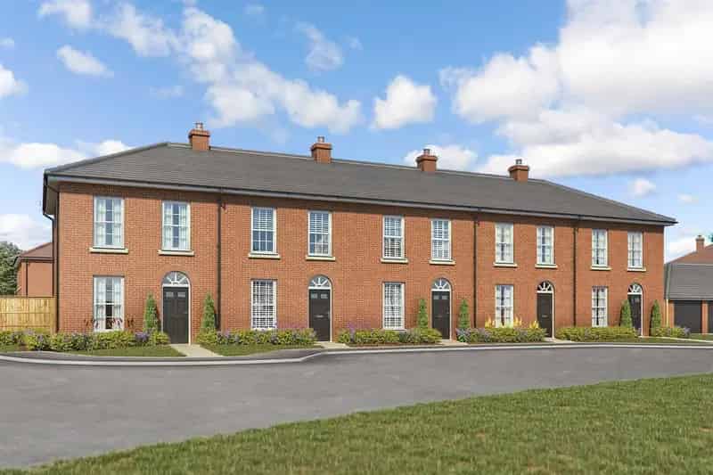 2 Bedroom End Terrace House for Sale
