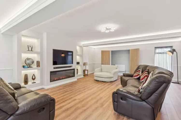 5 Bedroom Detached House for Sale Edlesborough
