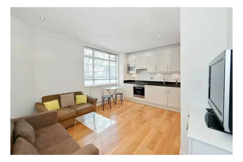 Chelsea Landmark Address Modern Home Concierge
