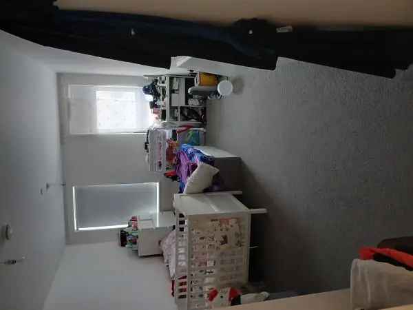 Flat For Rent in London, England