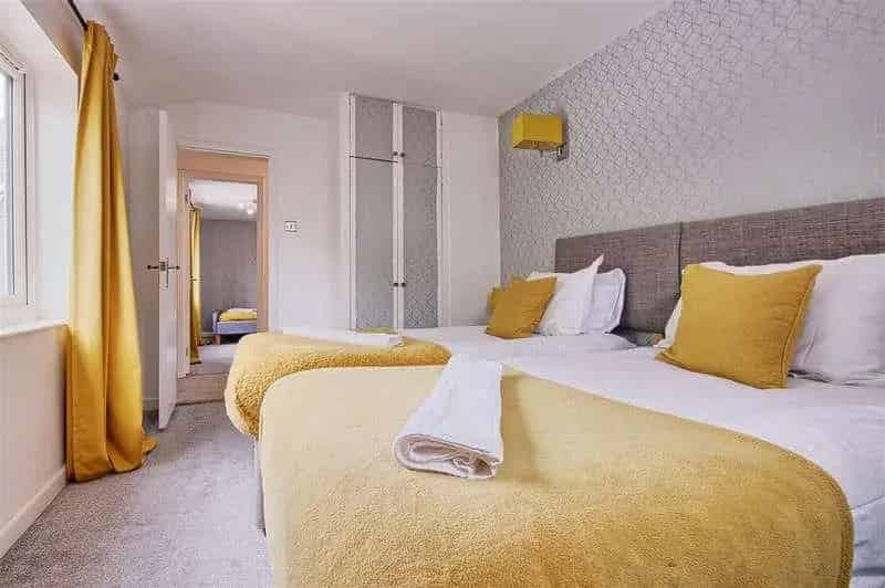 2 Bed House for Sale in Cambridge - Romsey