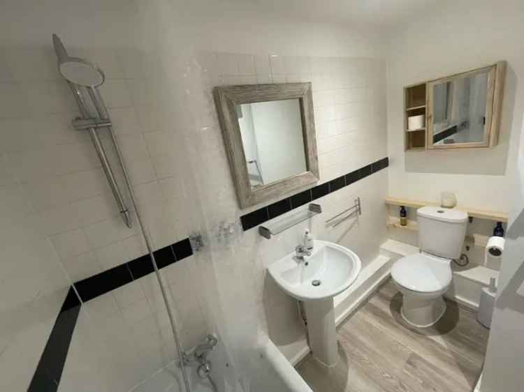 1 Bedroom Flat for Sale London E13
