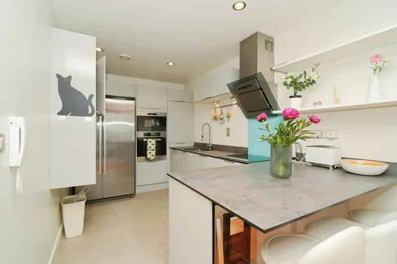 2 Bedroom Flat for Sale Manchester M3 EWS1 A1 Parking City Views