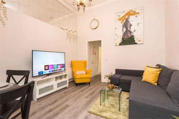 1 Bed Flat Gorgie - Main Door Flat with Mezzanine & Attic Storage