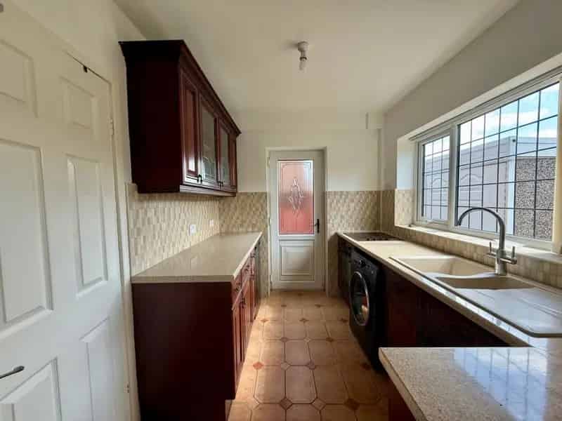 3 bedroom House
 To Rent