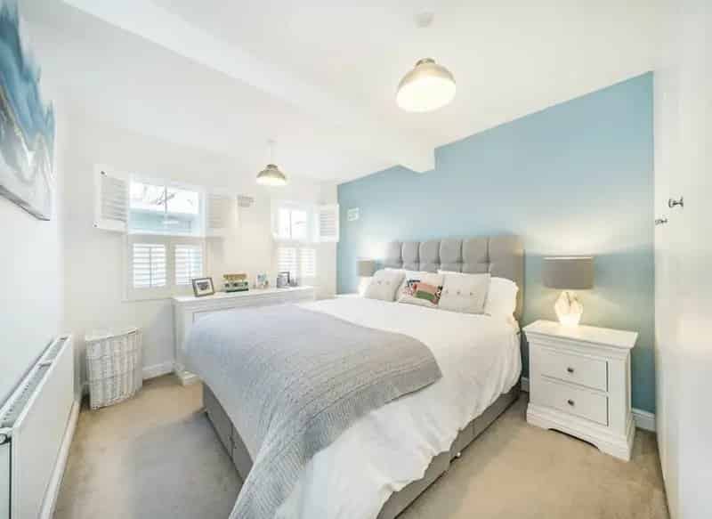 One Double Bedroom Period Property Near Streatham Common Station