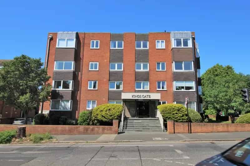3 Bedroom Apartment for Sale
