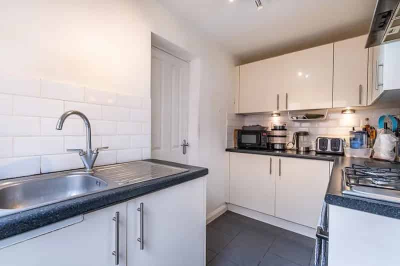 3 Bedroom Victorian Terrace House for Sale Kensal Triangle