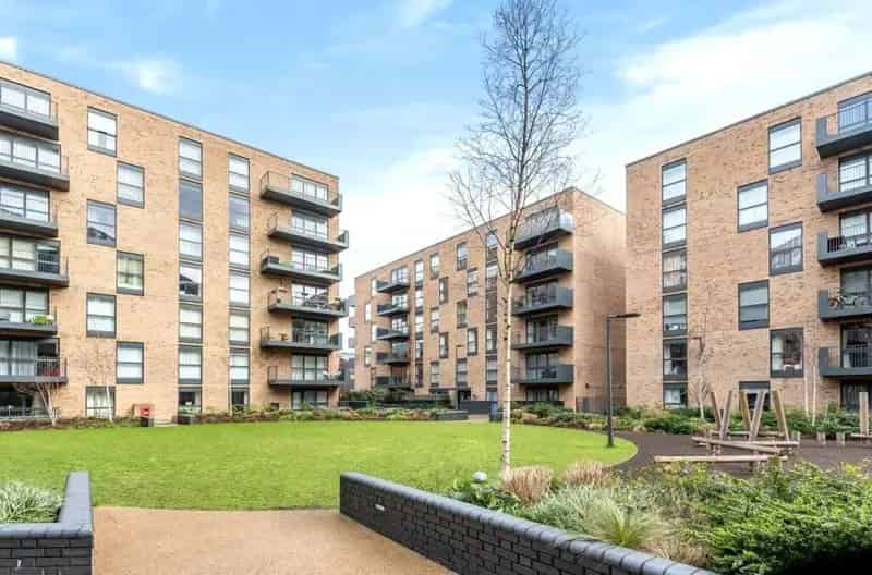 2 Bedroom Apartment Harrow Marlborough Hill Private Garden