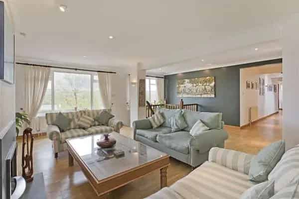Ben Rhydding Drive, Ilkley, West Yorkshire, LS29 8BA | Property for sale | Savills