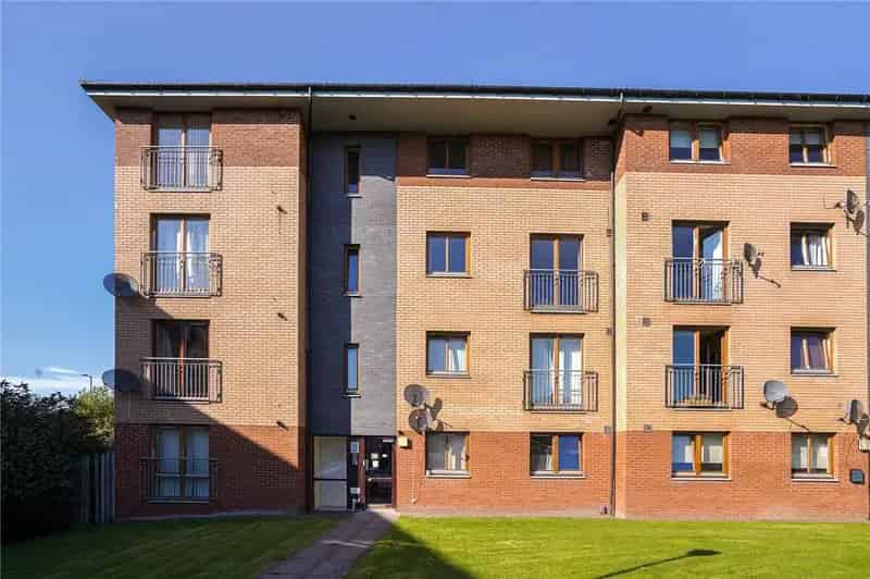 2 Bedroom Flat to Rent