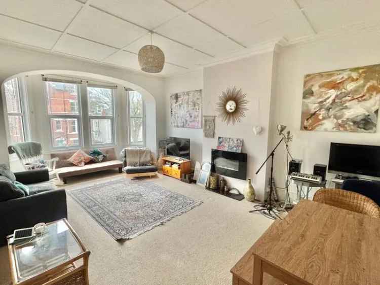 2 Bedroom Flat for Sale Folkestone Kent CT20