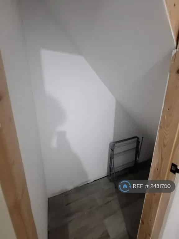 1 Bedroom Flat Pershore Road Luxury Ensuite Kitchen Free Wifi