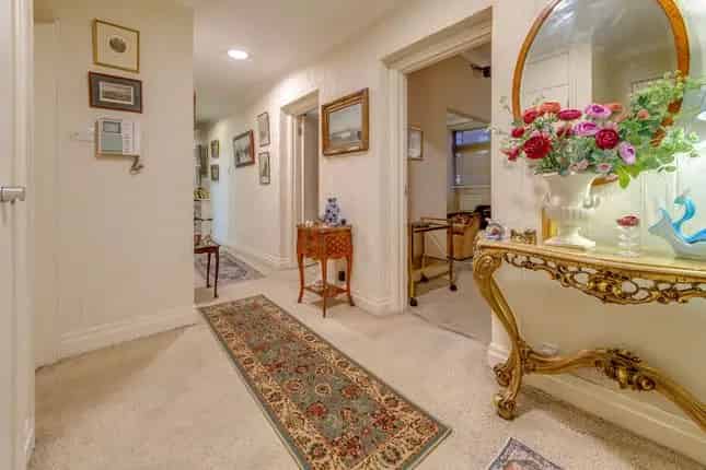 Flat for sale in New Cavendish Street, London W1G