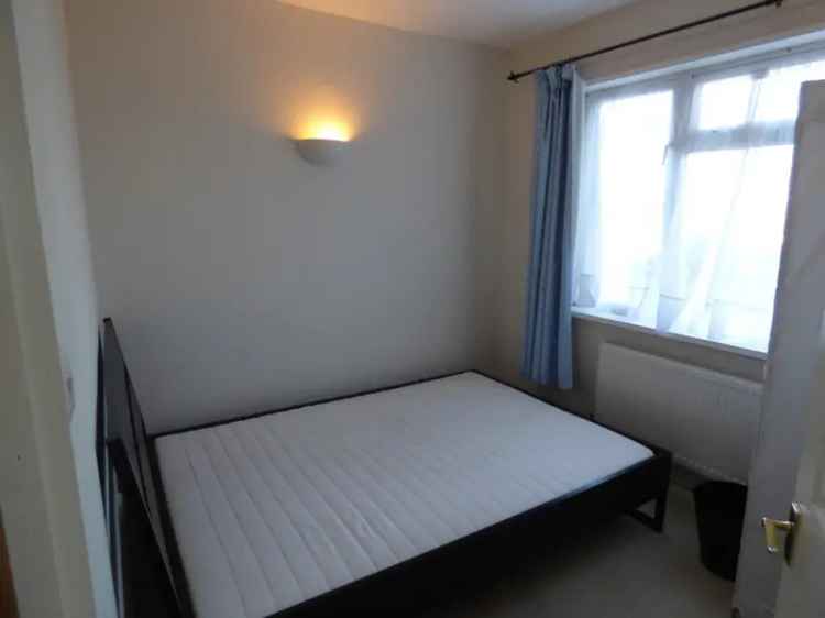 1 Bedroom Flat To Rent Available Now
