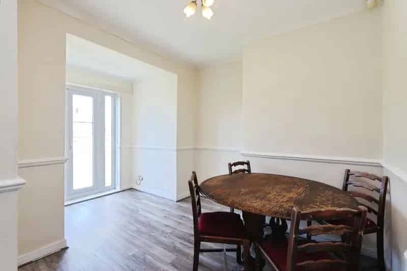 3 bedroom Semi Detached House for sale, Sheffield, South Yorkshire, S5