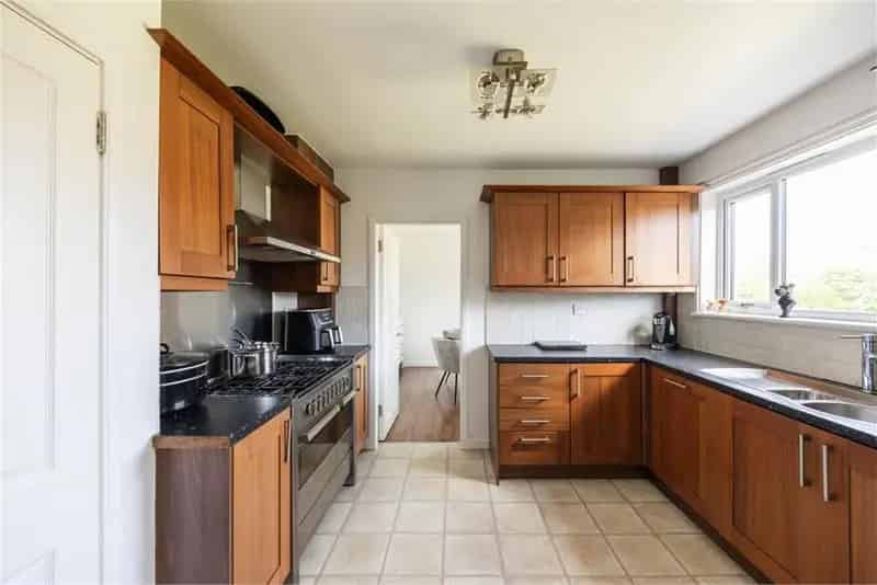 3 Bed Semi Detached House 2 Reception Rooms Corstorphine