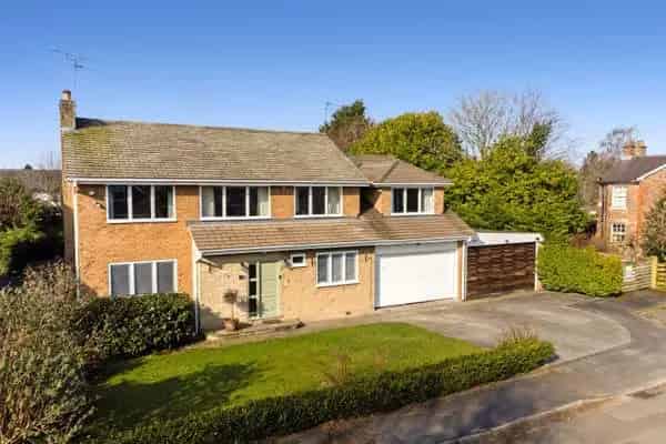 Impressive Family Home with Garden in Alderley Edge
