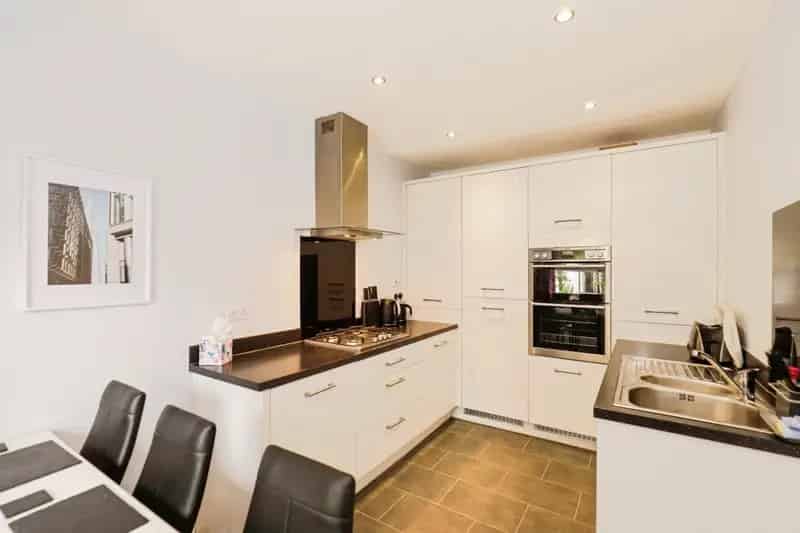 5 Bedroom House To Let Harrogate