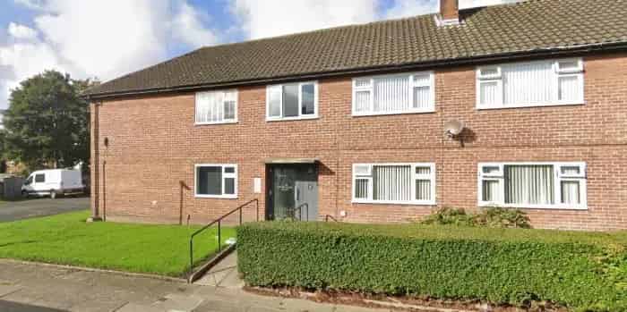 2 Bed Flat Thornton Level Access Family Friendly