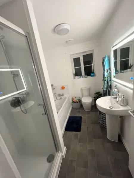 3 Bedroom Semi Detached House Semi Rural Countryside
