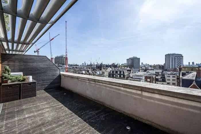 2 Bedroom Duplex Penthouse Knightsbridge
