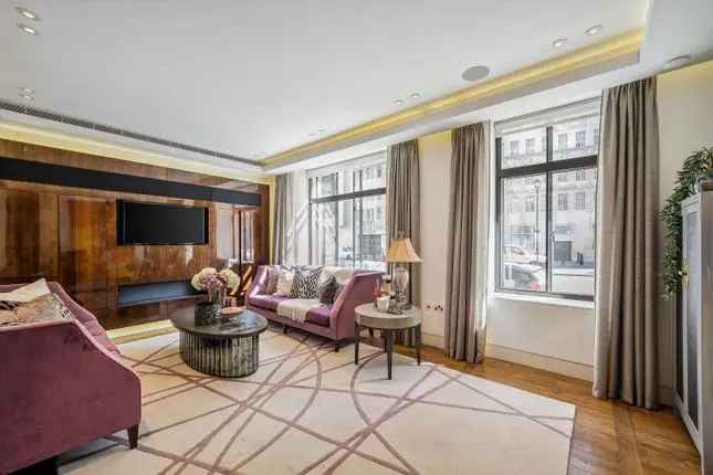 Flat for sale in Portland Place, Marylebone W1B