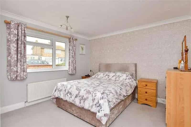 7 Bed House for Sale Peacehaven Large Family Home Detached Chalet Bungalow