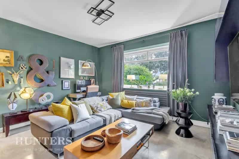 2 Bedroom House for Sale in Garden Suburbs