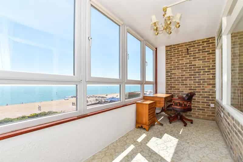 2 Bedroom Beachfront Apartment for Sale