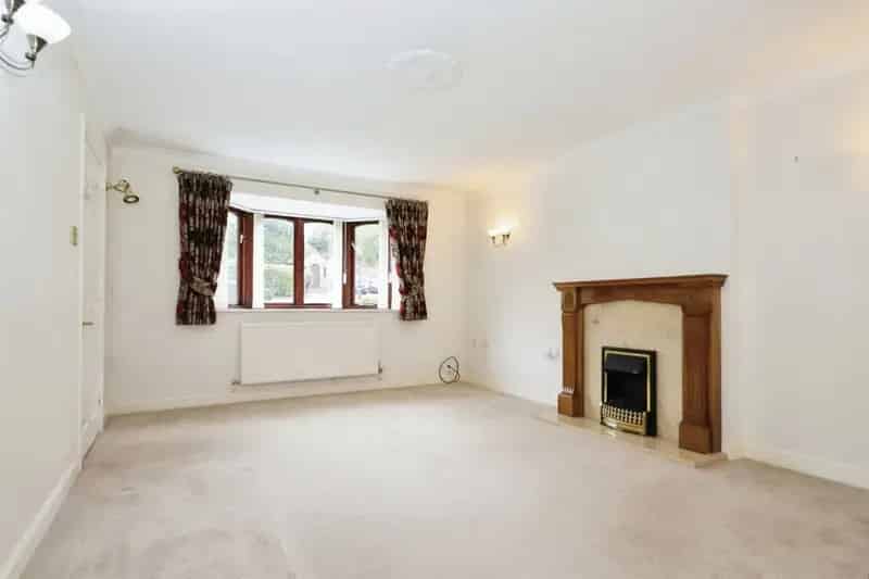 Retirement Home Over 55s 3 Beds Spacious Conservatory