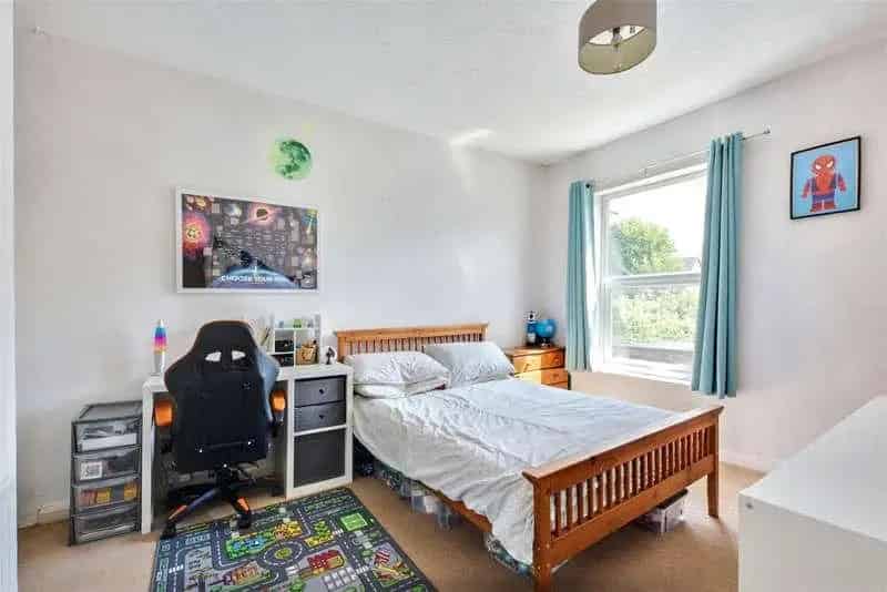 2 Bed House for Sale Near West Park
