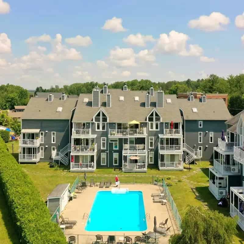 Condo for Sale Near Magog - Fully Furnished and Airbnb Ready
