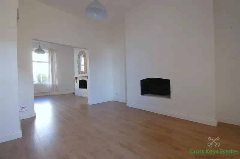 2 Bedroom Apartment House to Rent in Stoke