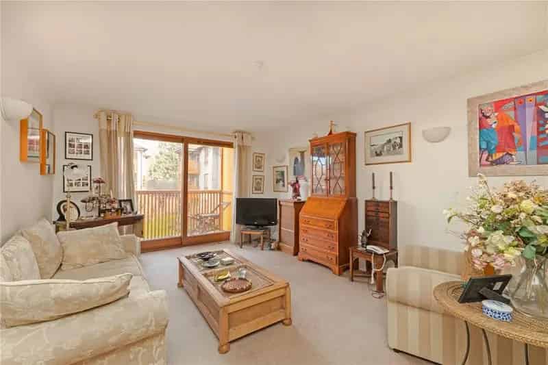 3 Bedroom Apartment for Sale Cambridge