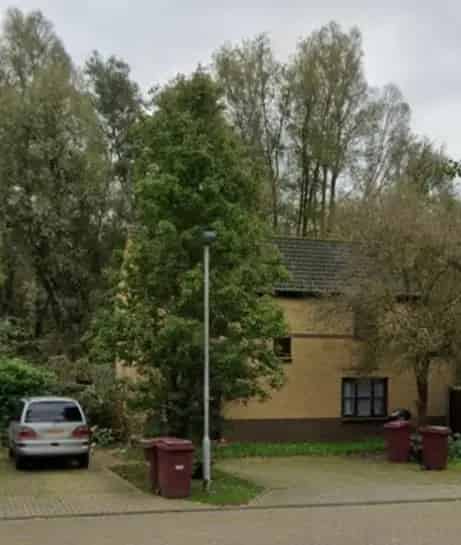 3 Bed House Huge Garden Driveway Quiet Cul De Sac
