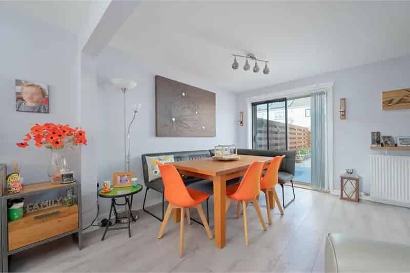4 Bed Semi Detached House with 1 Reception Room
