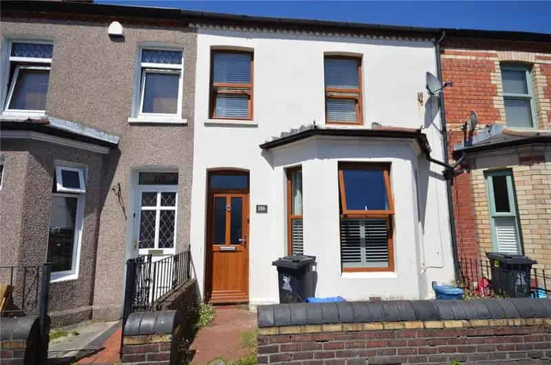 2 bedroom terraced house for sale